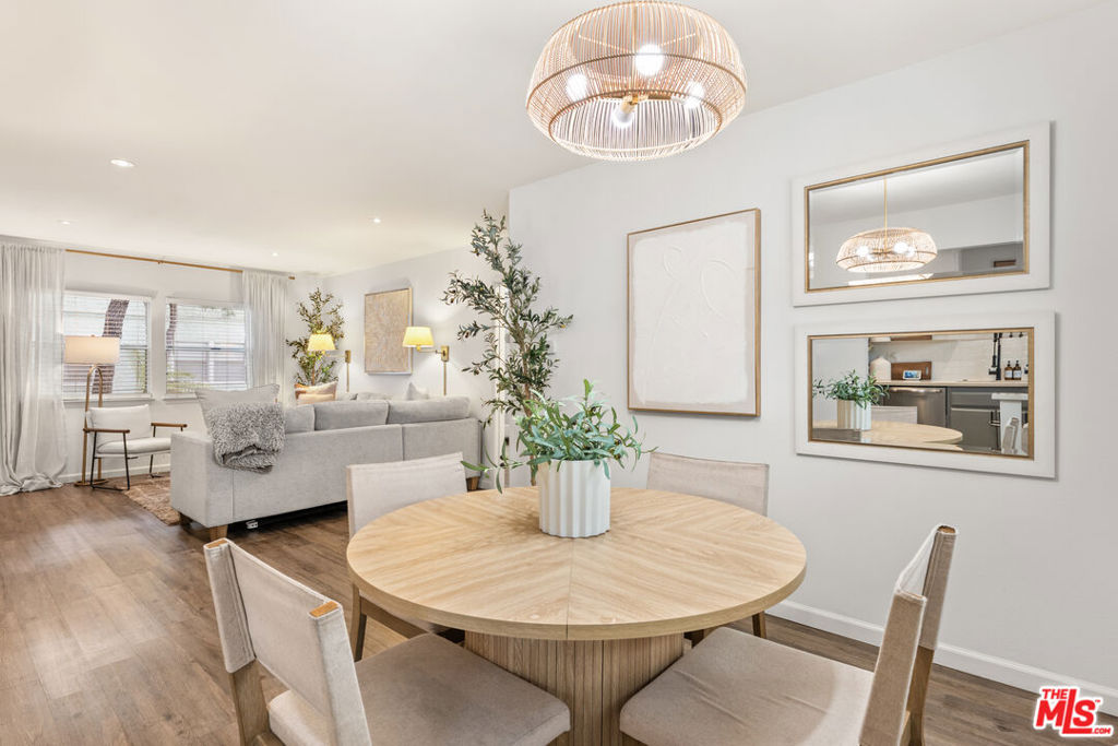 5827 Bowcroft Street 2