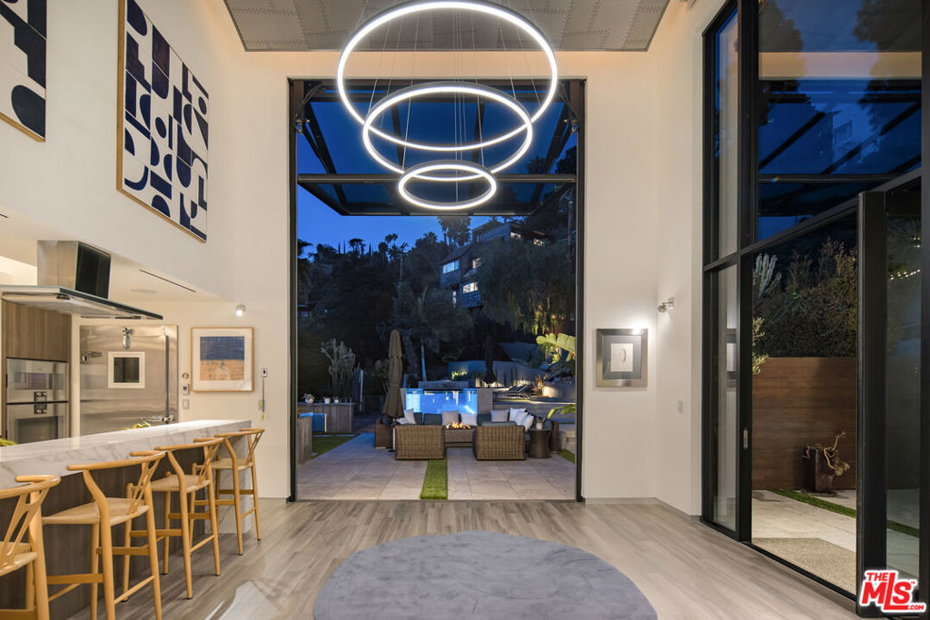 5751 Valley Oak Drive