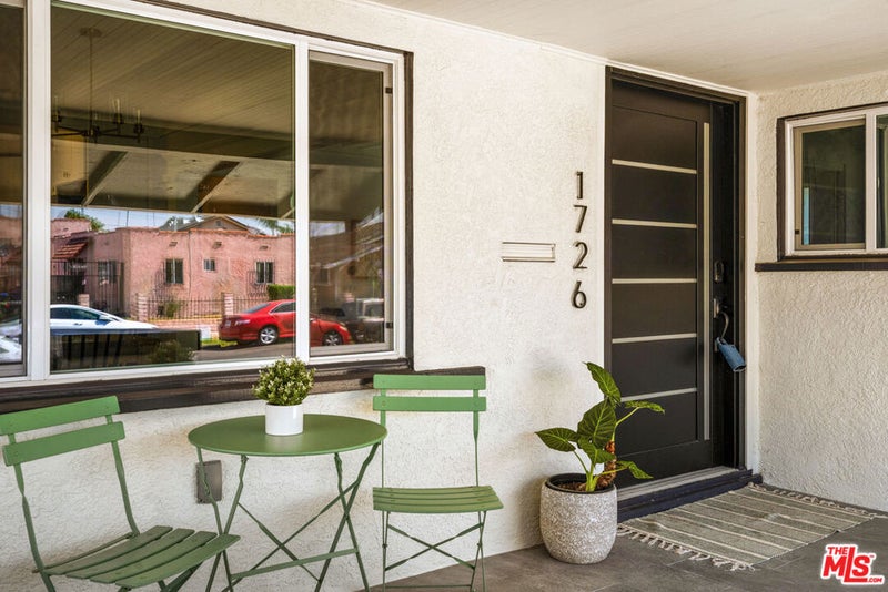 1726 W 52nd Street