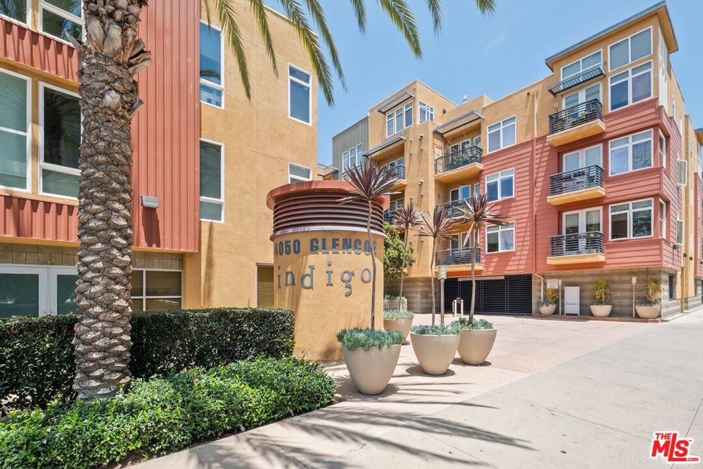 4050 Glencoe Avenue 315
