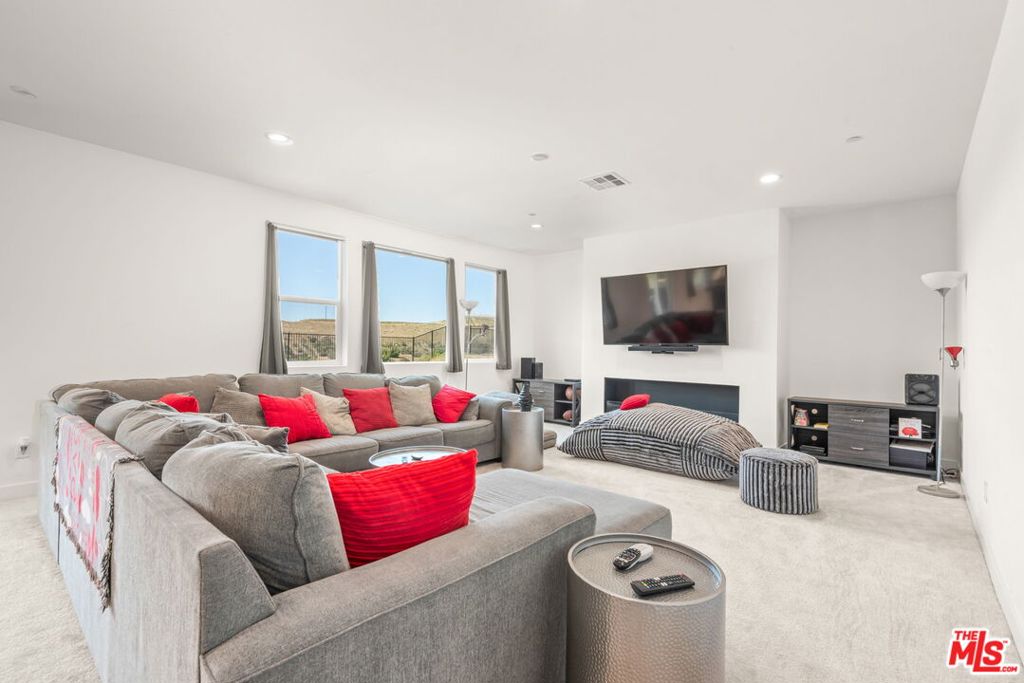 39315 Stirrup Court