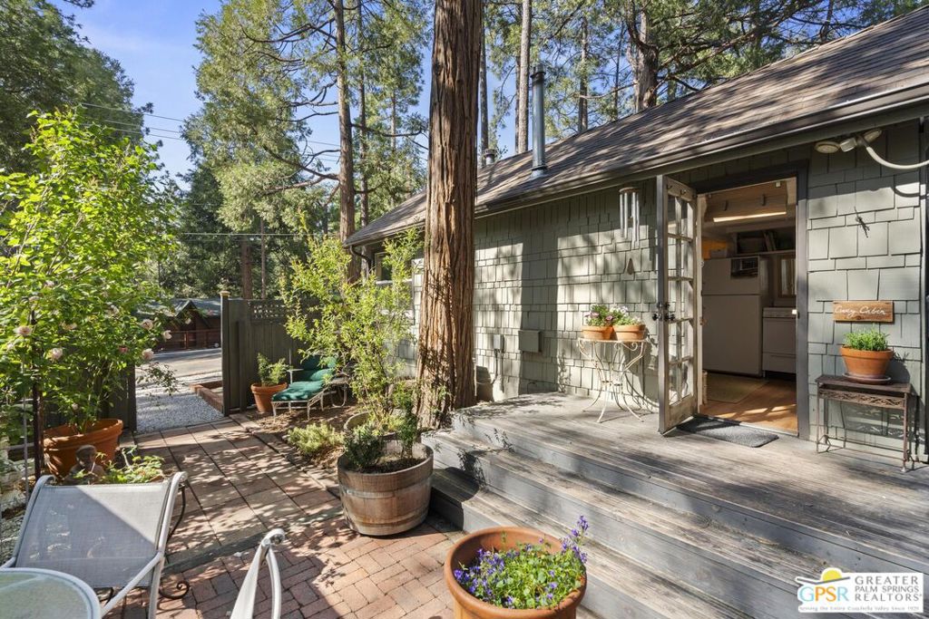 53555 Marian View Drive