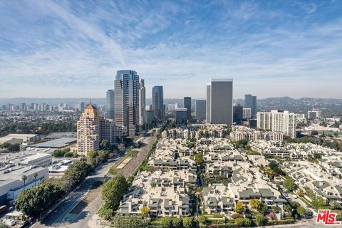 2215 Century 123 Los Angeles CA 90067