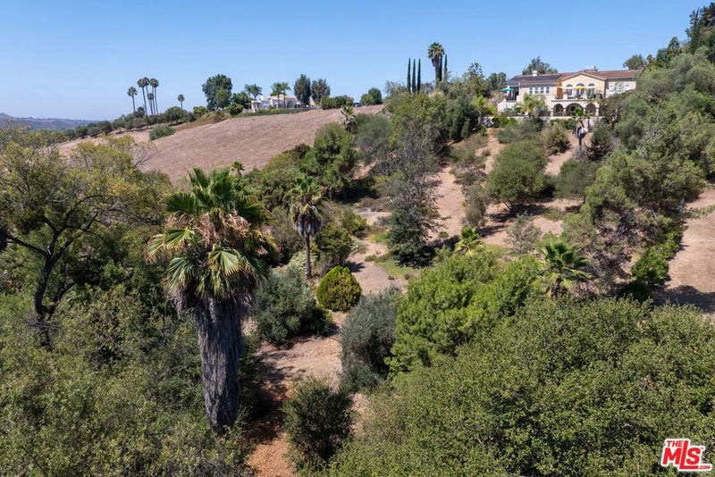 4476 Fallsbrae Road