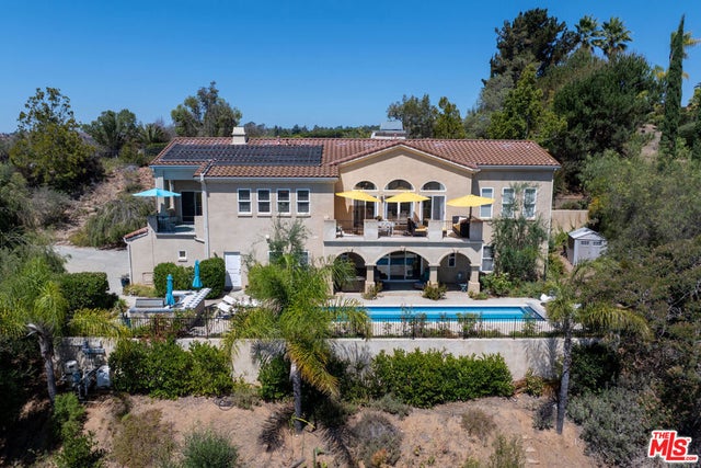 4476 Fallsbrae Road, Fallbrook