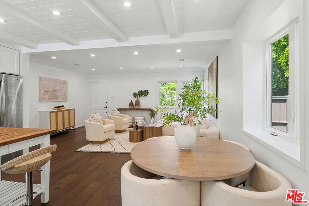 10720 National Place