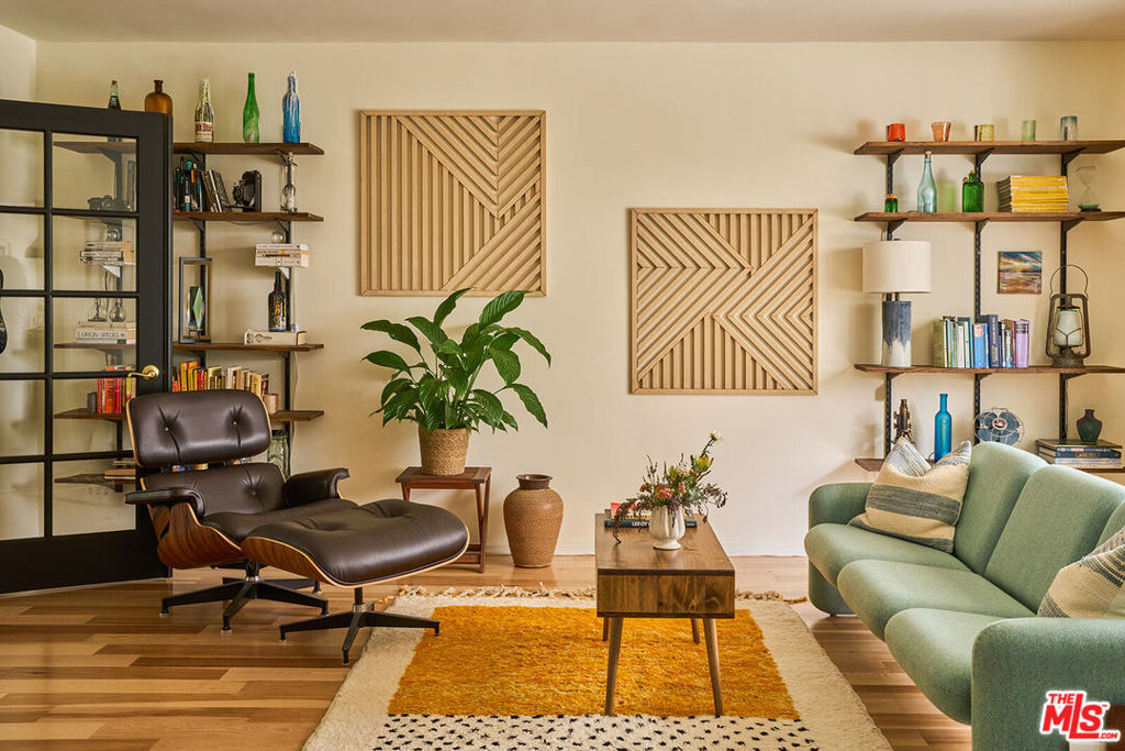 4343 Finley Avenue 4