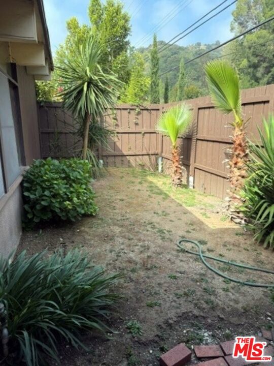 2528 Hutton Drive