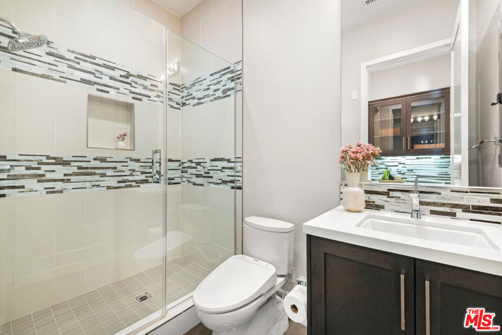 12775 Bluff Creek Drive 1