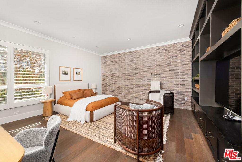 12775 Bluff Creek Drive 1