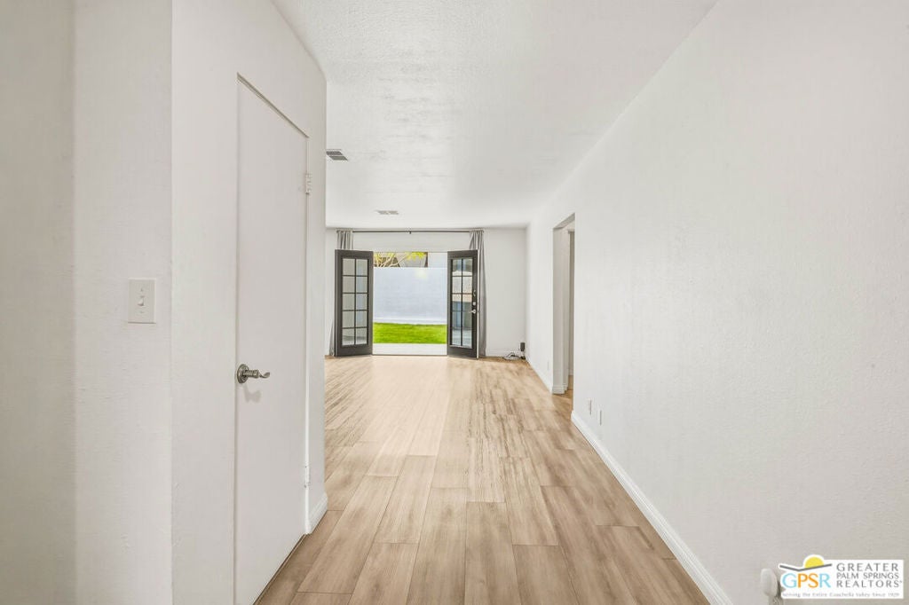 52925 Avenida Vallejo