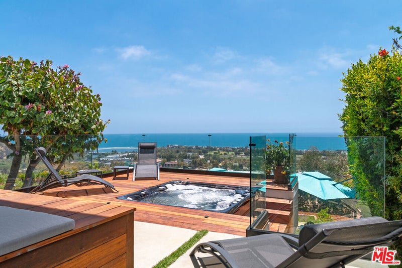 23706 Harbor Vista Drive