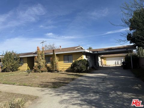 9264 Cayuga Avenue Sun Valley CA 91352