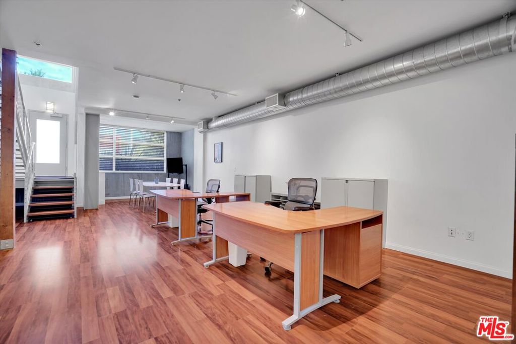 11500 Tennessee Avenue 105