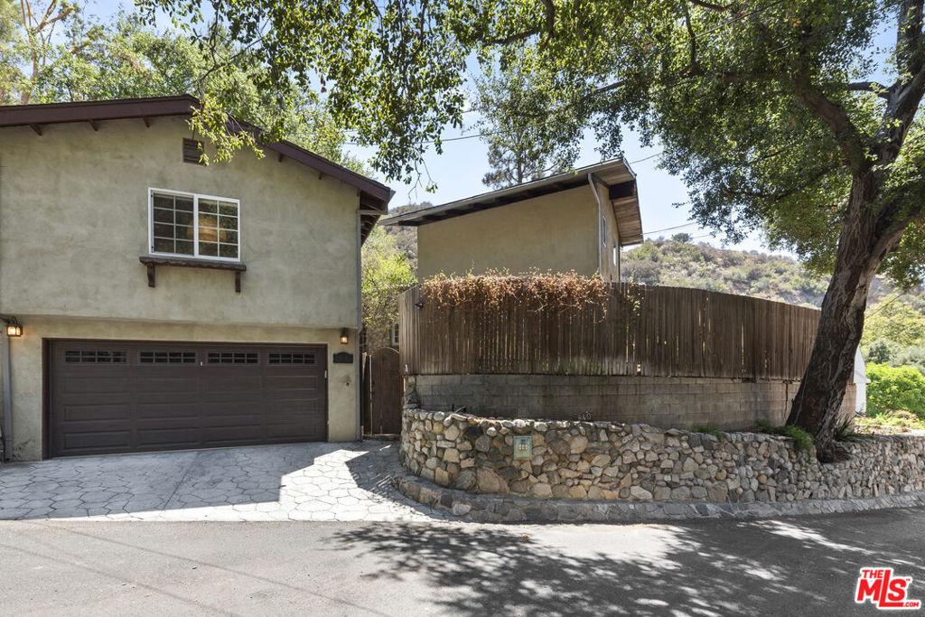 840 Country Club Drive