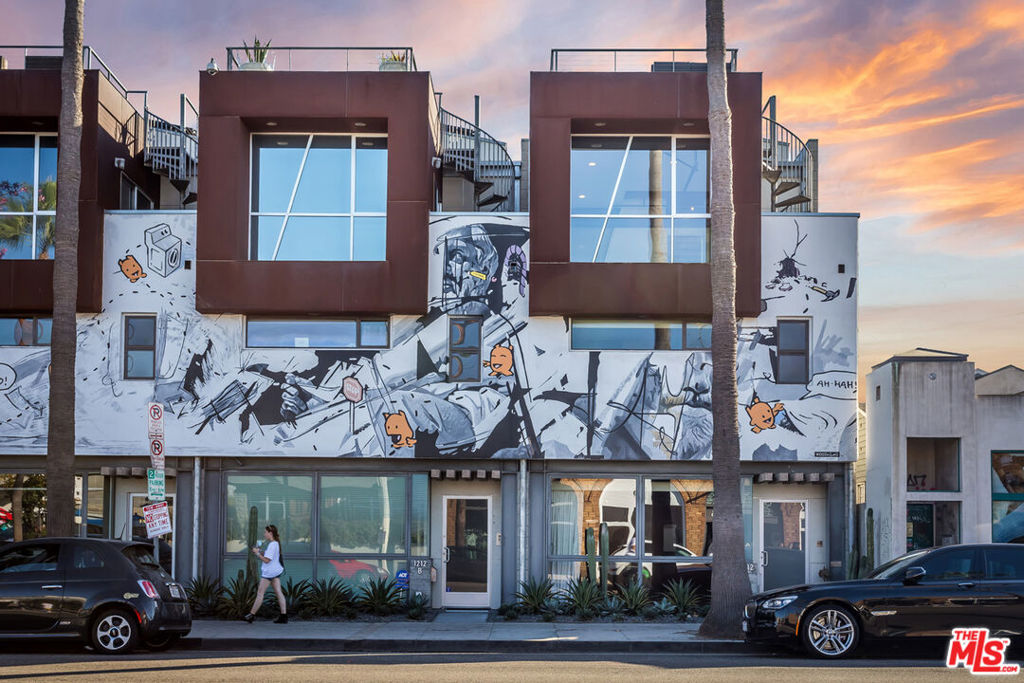 1212 Abbot Kinney Boulevard 1