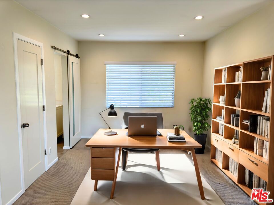 1731 Colby Avenue 202