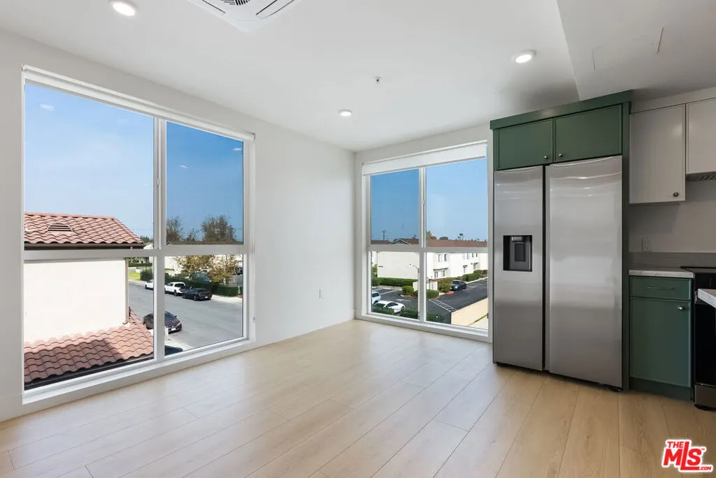 Cypress, California 90630, United States, 3 Bedrooms Bedrooms, ,2 BathroomsBathrooms,Residential,Active,239250