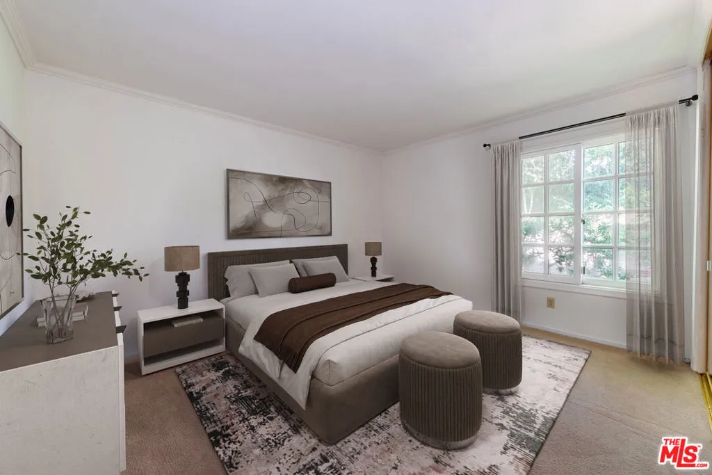 Encino, California 91316, United States, 4 Bedrooms Bedrooms, ,4 BathroomsBathrooms,Residential,Active,216622