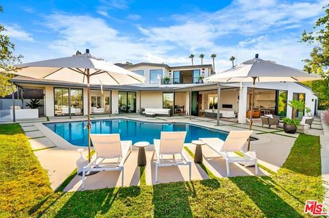 8545 Charl Lane Los Angeles CA 90046