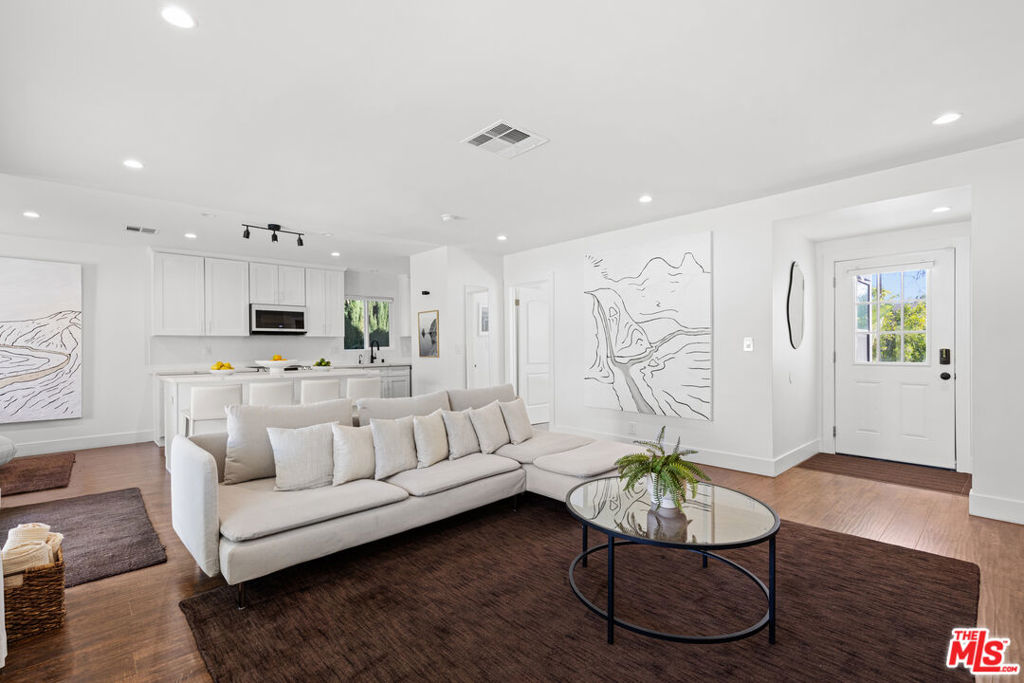 19833 Bassett Street