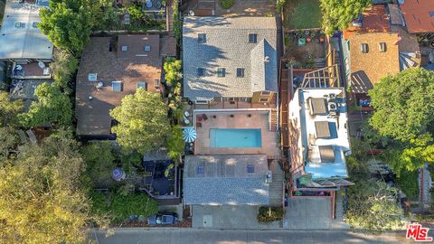 8621 Lookout Mountain Avenue Los Angeles CA 90046