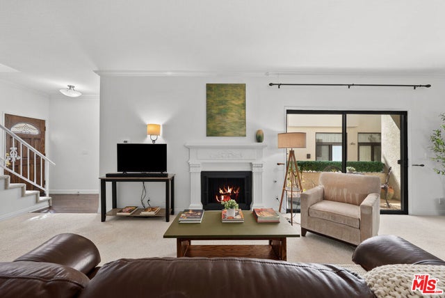 4338 Gentry Avenue Unit 2 #Unit 2, Los Angeles