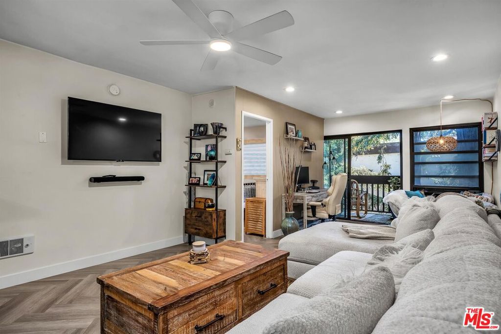 7740 Redlands Street G3092