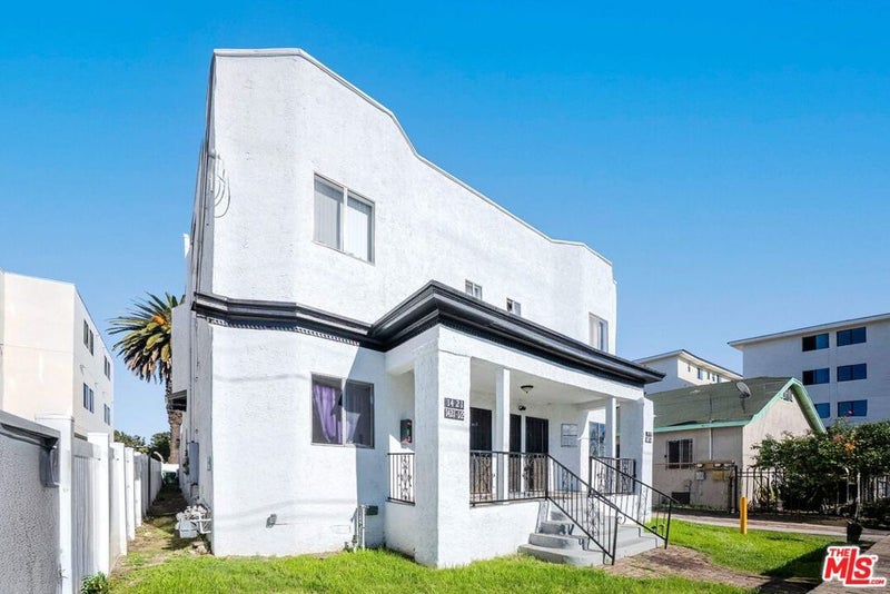 1419 W 36th Street