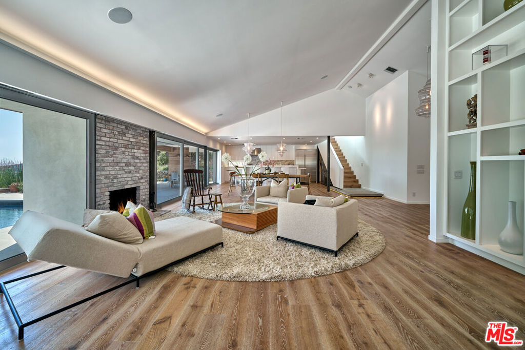 Properties 4 6342 Innsdale Drive