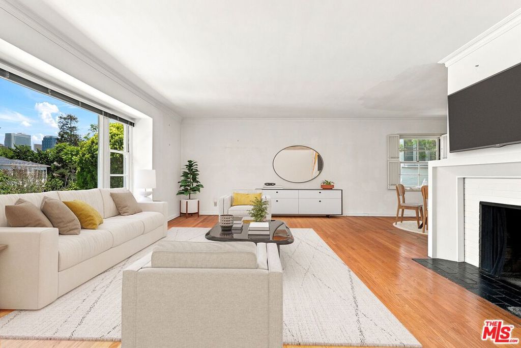 1409 Thayer Avenue
