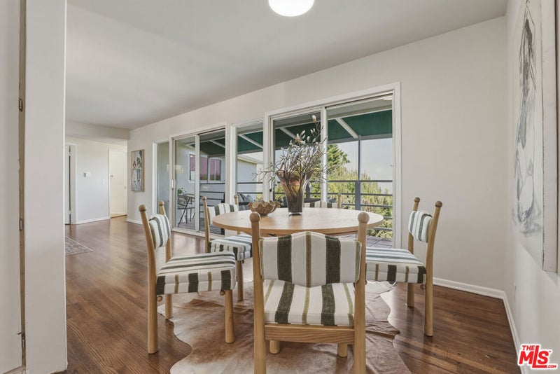 2525 Ivanhoe Drive