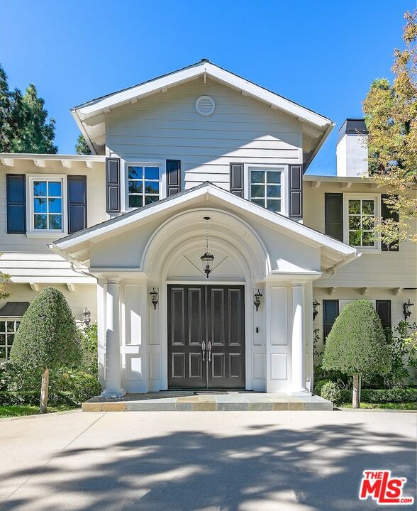Properties 3 655 N Faring Road