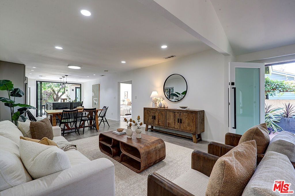 1434 Coronado Terrace