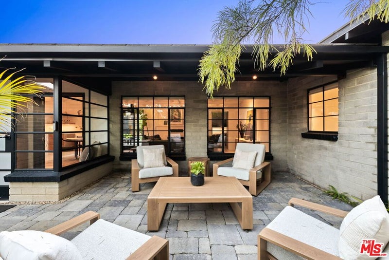 4241 Campbell Drive