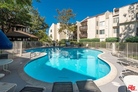4202 Summertime Lane Culver City CA 90230