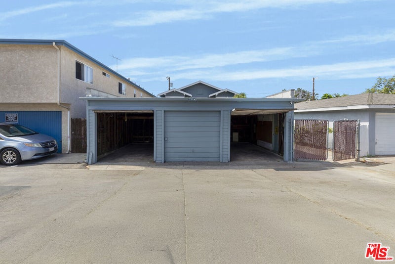 372 W 11th Street