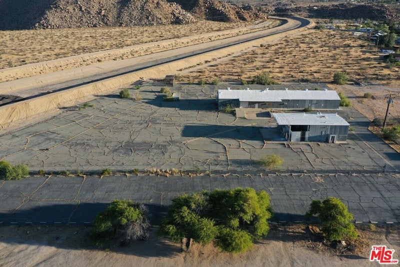 62147 Desert Air Road