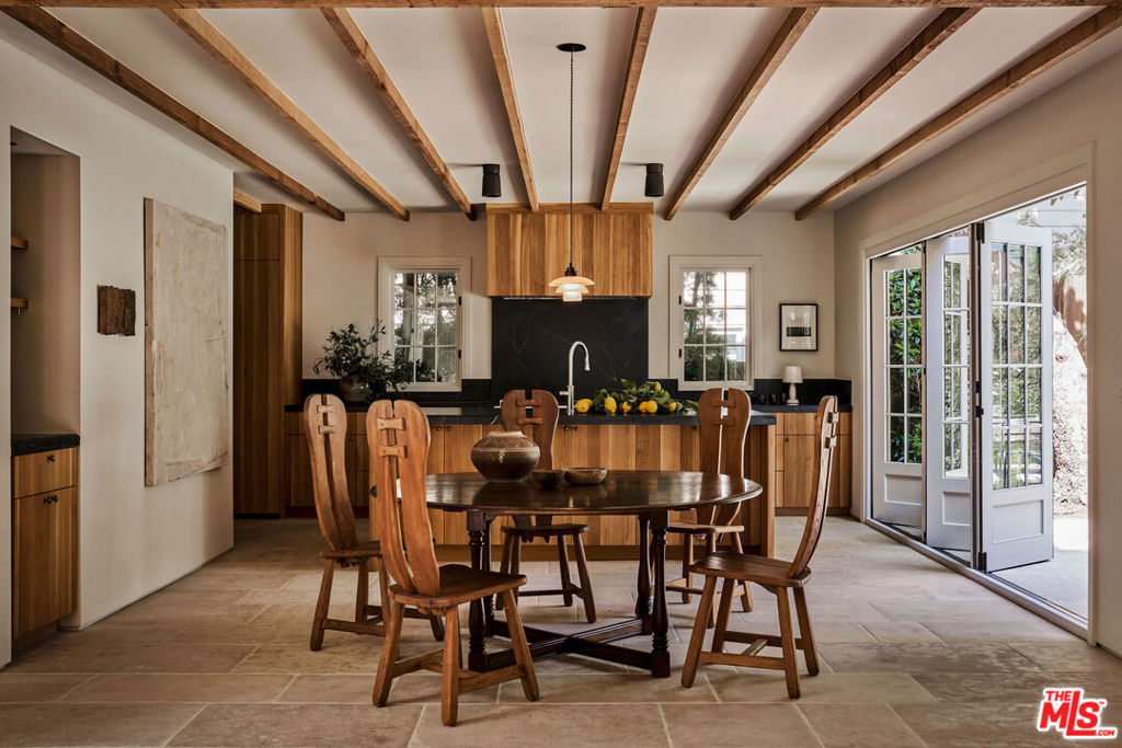 Properties 3 2027 Laughlin Park Drive