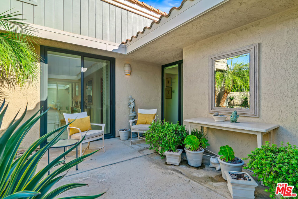 72325 Roxbury Drive