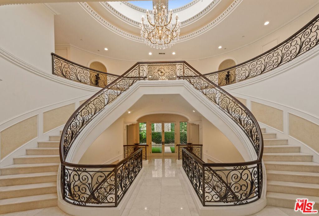 1455 Robmar Drive