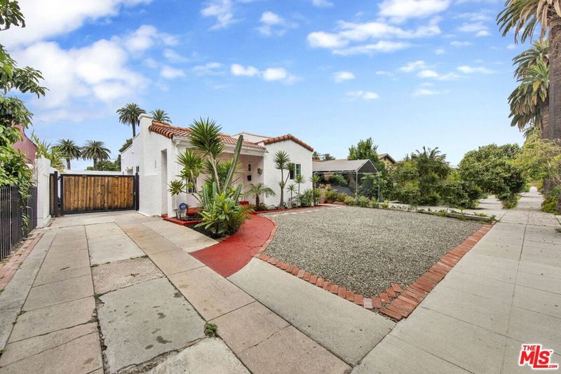 6631 Olive Avenue