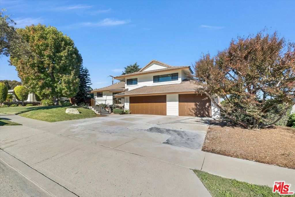 15515 La Moine Street