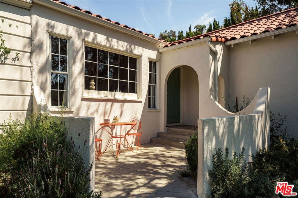 1410 Stanford Drive