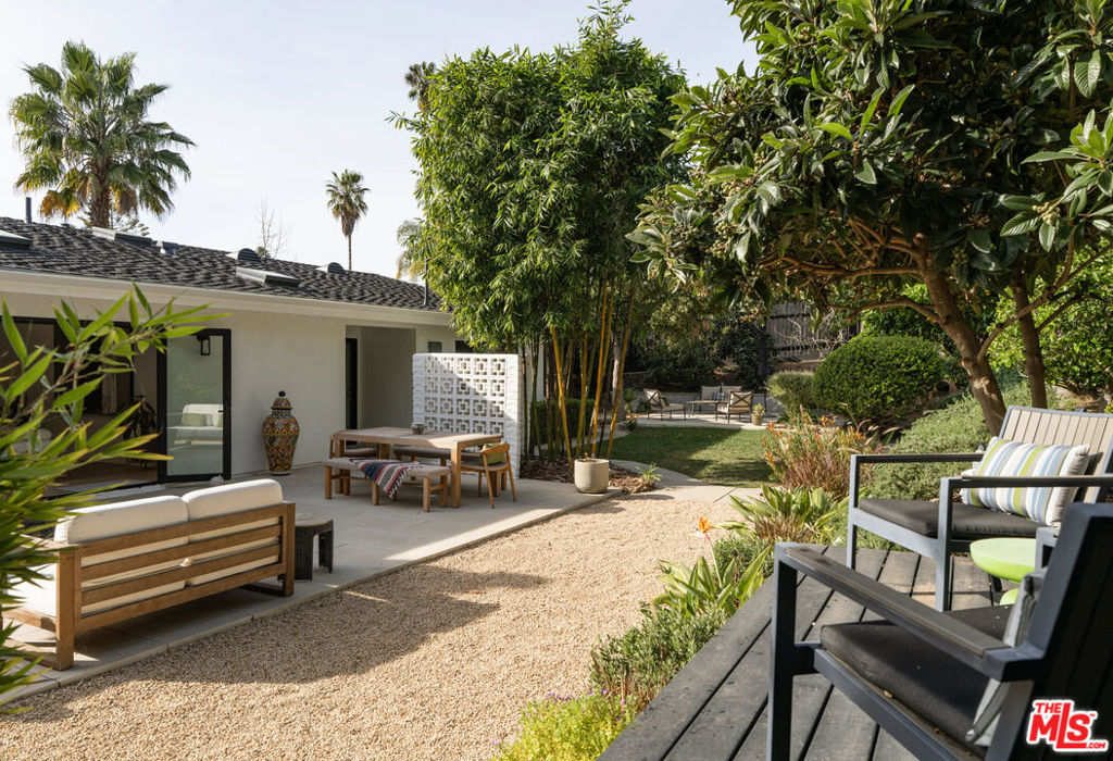1144 Portesuello Avenue