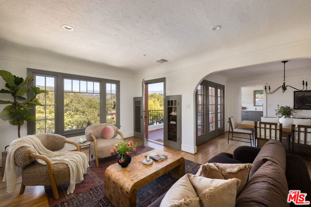 1026 Oak Grove Drive