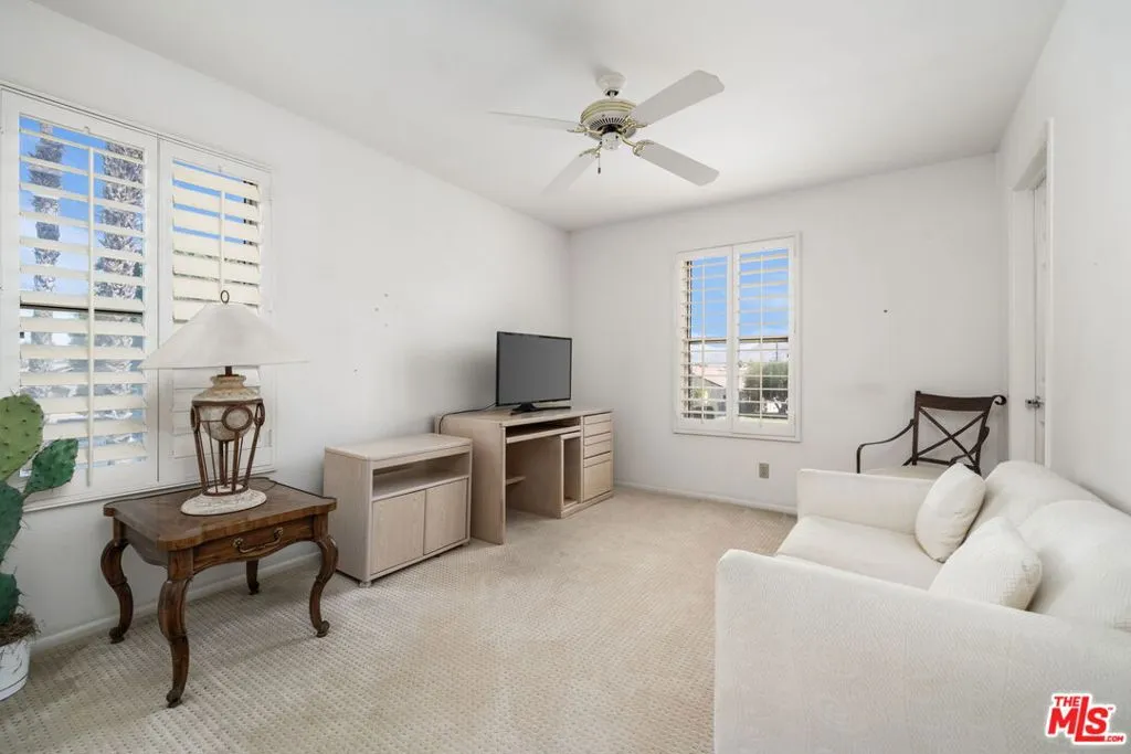 Cathedral City, California 92234, United States, 3 Bedrooms Bedrooms, ,4 BathroomsBathrooms,Residential,Pending,184047