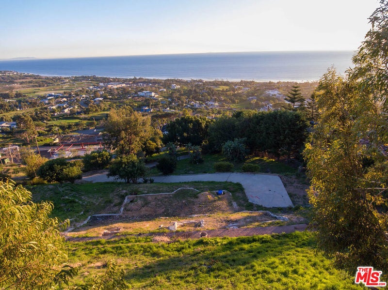 30051 Andromeda Lane