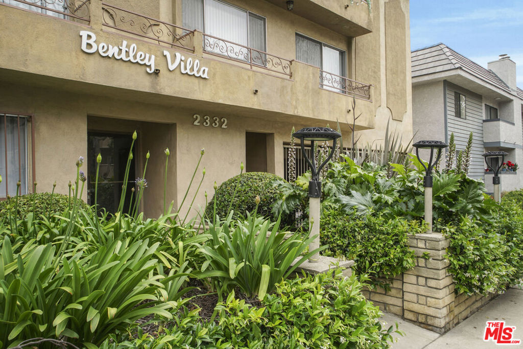 Properties 1 2332 S Bentley Avenue