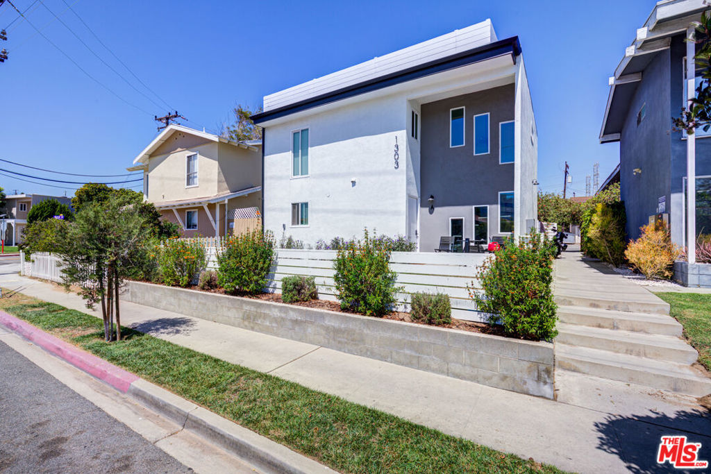 1303 Beryl Avenue